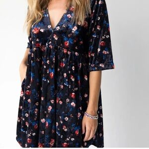 NATURAL LIFE Floral Mini Dress - Black and Red
